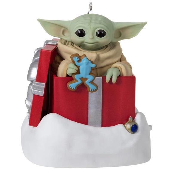 Hallmark Keepsake Christmas Ornament, Star Wars: The Mandalorian Grogu baby yoda - Picture 2 of 9